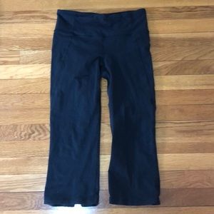 Lululemon cropped pants